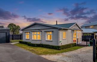 97B Park Terrace, Waikuku Beach