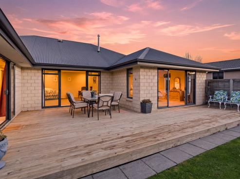 22 Fulton Street, Springlands