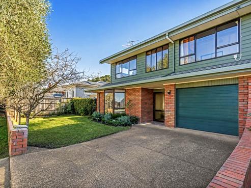 1/20A Old Lake Road, Narrow Neck