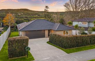 11 Wautaiti Drive, Riverhead