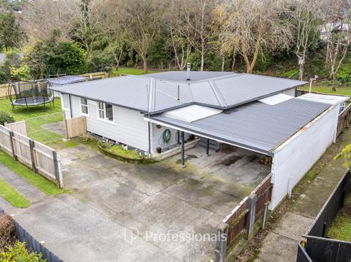 8 Longfellow Street, Trentham