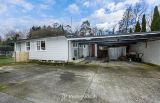 8 Longfellow Street, Trentham