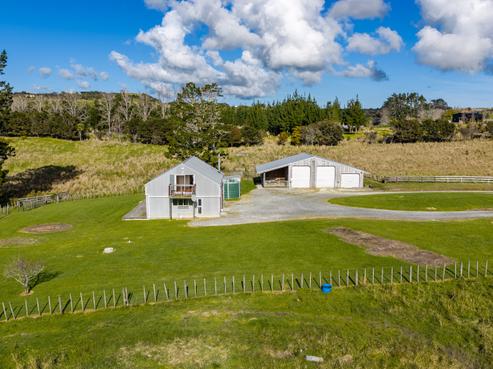 2199 Cove Road, Mangawhai