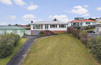 128 Rosier Road, Glen Eden
