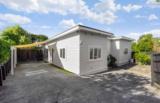 6B Lantana Road, Green Bay