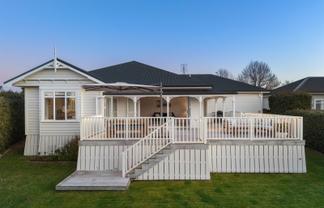 41 Albert Street, Riverhead