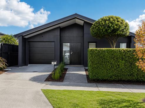 38 Lumbarda Drive, Kumeu