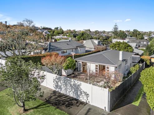 41 Harapaki Road, Meadowbank