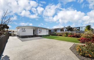 52 Friesian Drive, Mangere