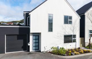 12/109 Westchester Drive, Churton Park