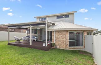 37 Riverside Drive, Waiuku