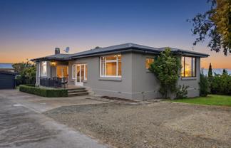 89A Avenue Road, West End