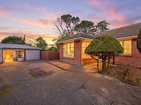 6 Bedford Street, Te Atatu South