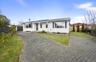 10 Mansell Crescent, Bulls