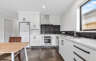 10 Pense Place, Papamoa