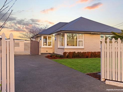 15 Vivian Street, Burwood
