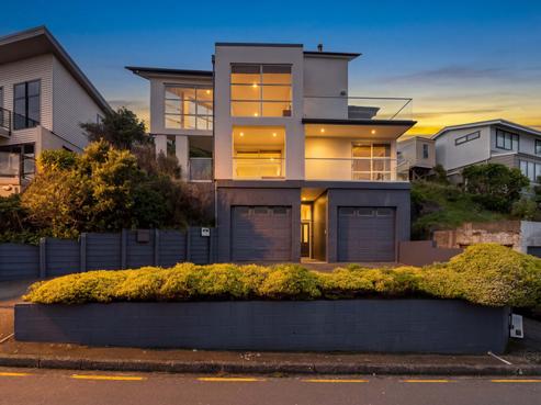 121A Wexford Road, Miramar