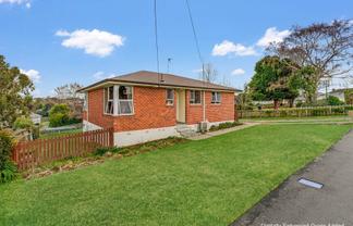 48 Tyne Street, Marchwiel