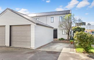 7/1 Ambrico Place, New Lynn