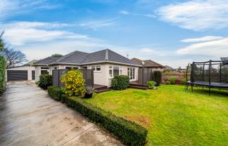 220 Knowles Street, Saint Albans