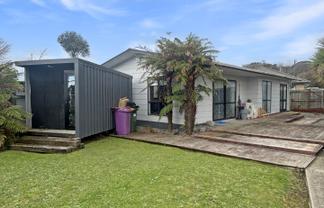 10 Kebbell Avenue, Levin