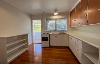 56D Lloyd Ave, Mount Albert