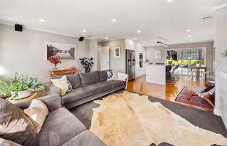 6 Epping Road, Henderson