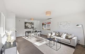 1/92 Lake Road, Northcote
