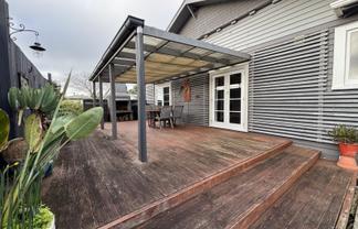 608 Queen Street East, Levin