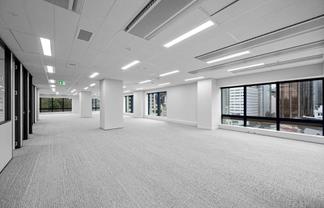 FULL FLOOR TENANCY READY FOR OCCUPATION
