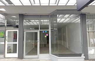 54m² RETAIL SHOP FOR LEASE IN TAKAPUNA
