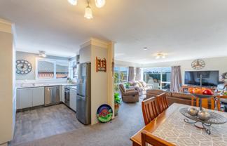 24A Orielton Place, Gleniti