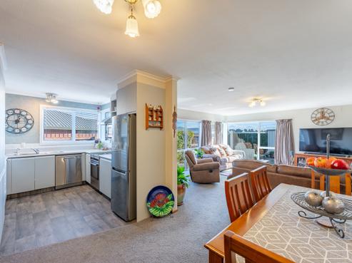 24A Orielton Place, Gleniti