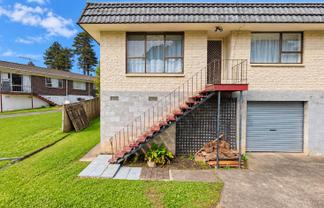 2/10 Landseer Place, Blockhouse Bay