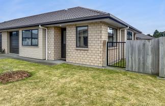 8/171 Waerenga Road, Otaki
