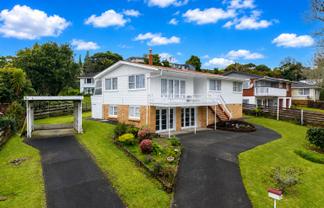 2 Takapu Street, Henderson