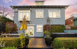26 City Road, Roslyn