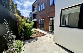 10/64 Coronation Road, Mangere Bridge