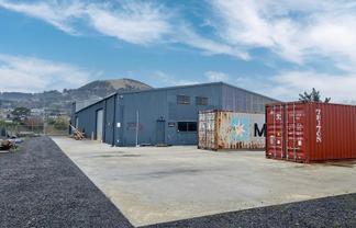 Versatile Industrial Warehousing with Yard