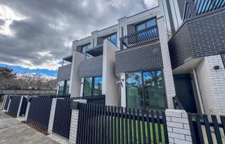 2/29 Wairau Avenue, Avondale