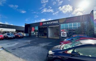 Prime position - Automotive/trade retail precinct