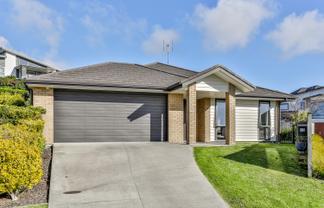 12 Sibling Court, Millwater