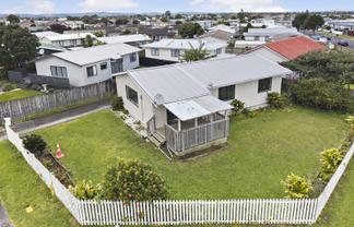 1/12 Templeton Place, Clendon Park