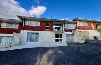 2/105 Landscape road, Mount Eden