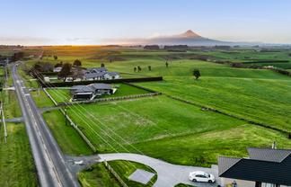 Ohangai Road, Hawera
