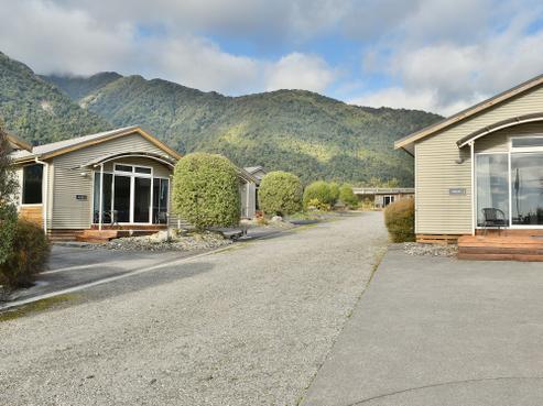 2 Donovan Drive, Franz Josef Glacier