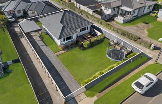 26 Buckland Road, TUAKAU
