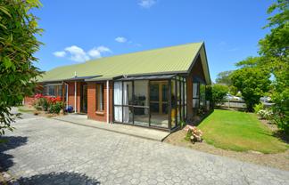 16 Kedleston Drive, Avonhead