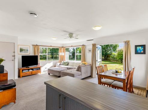 1/2 Wallace Road, Ranui