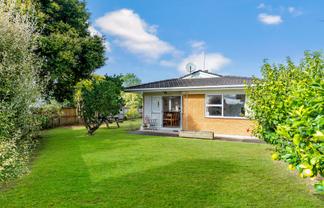 1/2 Wallace Road, Ranui